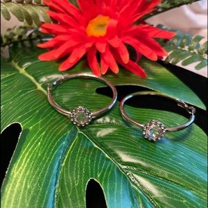 2/$15💥 Silver Tone Rhinestone Hoops tdc